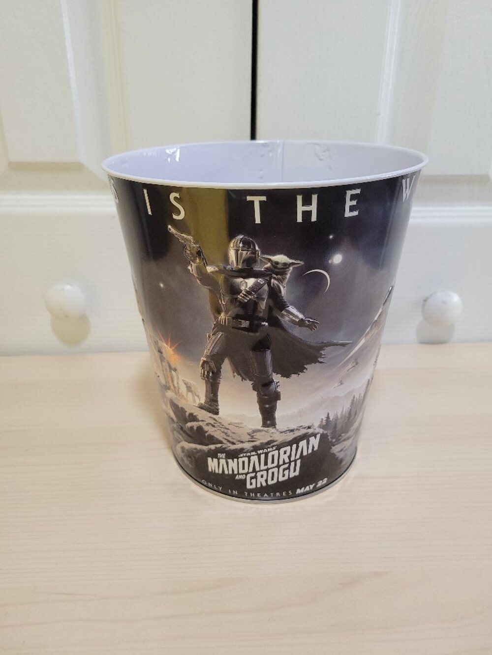 STAR WARS Mandalorian & Grogu 2026 Official Cinema Popcorn 130 oz Tin Bucket NEW